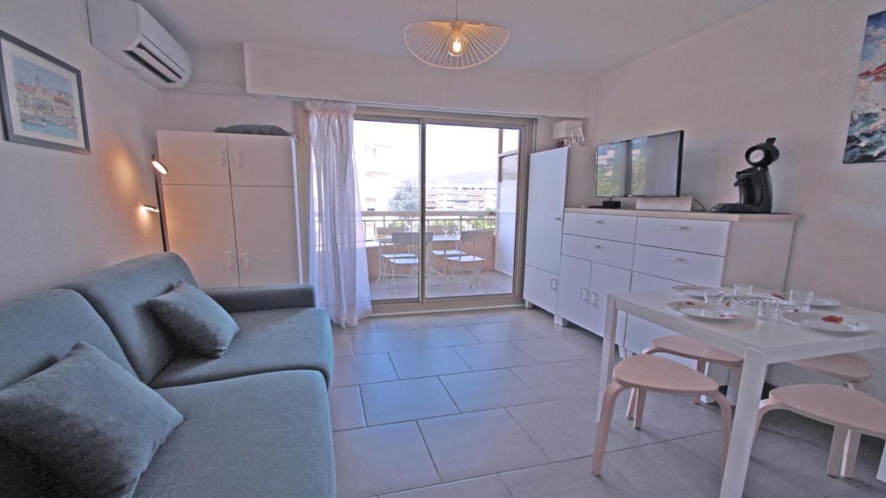 Santa Cruz Apartment Sainte-Maxime Bagian luar foto