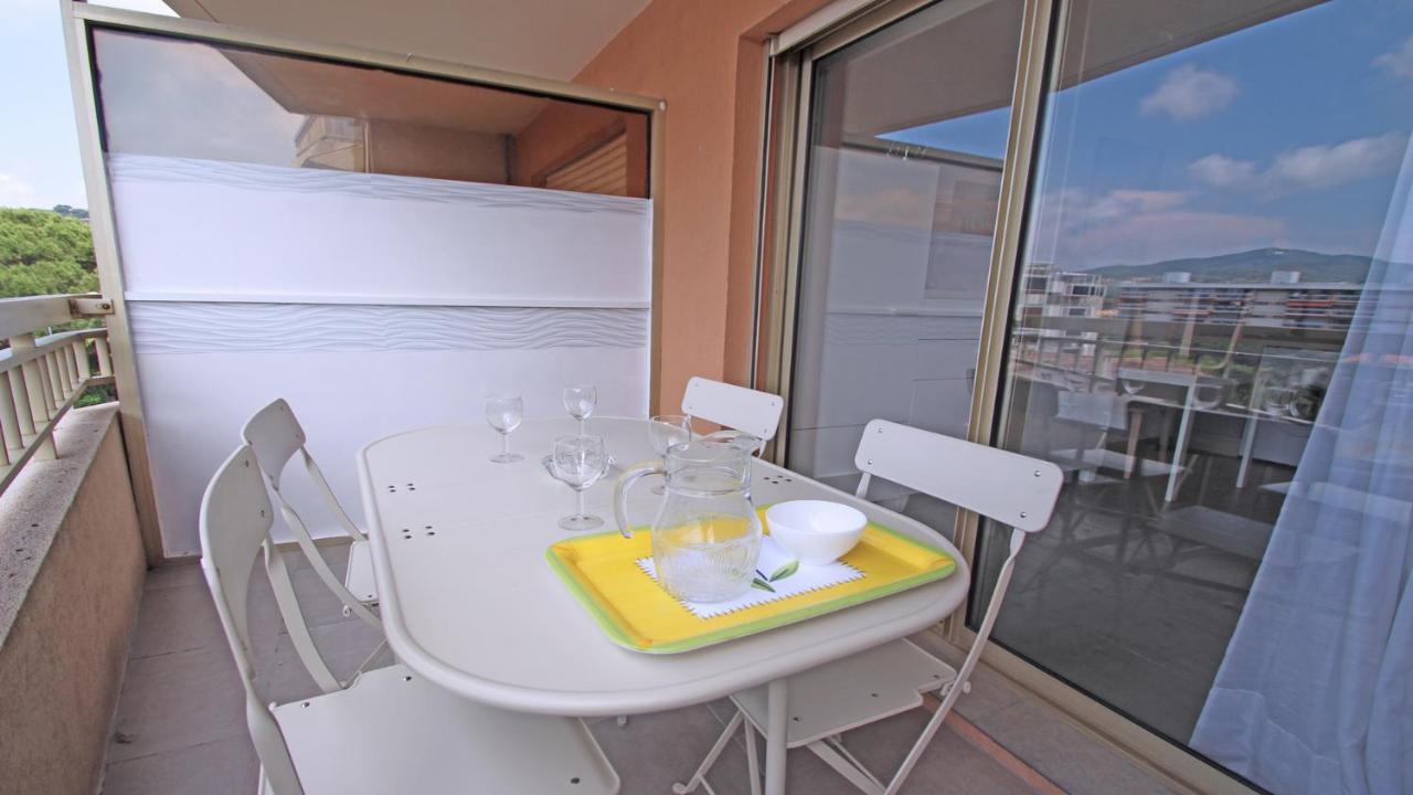 Santa Cruz Apartment Sainte-Maxime Bagian luar foto