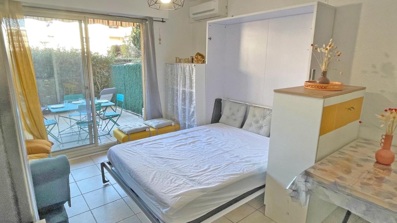 Santa Cruz Apartment Sainte-Maxime Bagian luar foto
